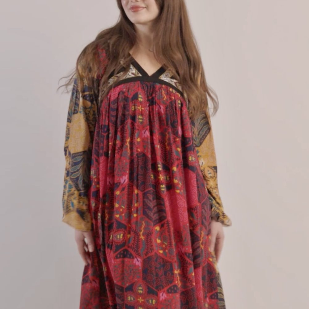 جلابيه قطن خفيف وبارد بشريط كرستال بالصدر